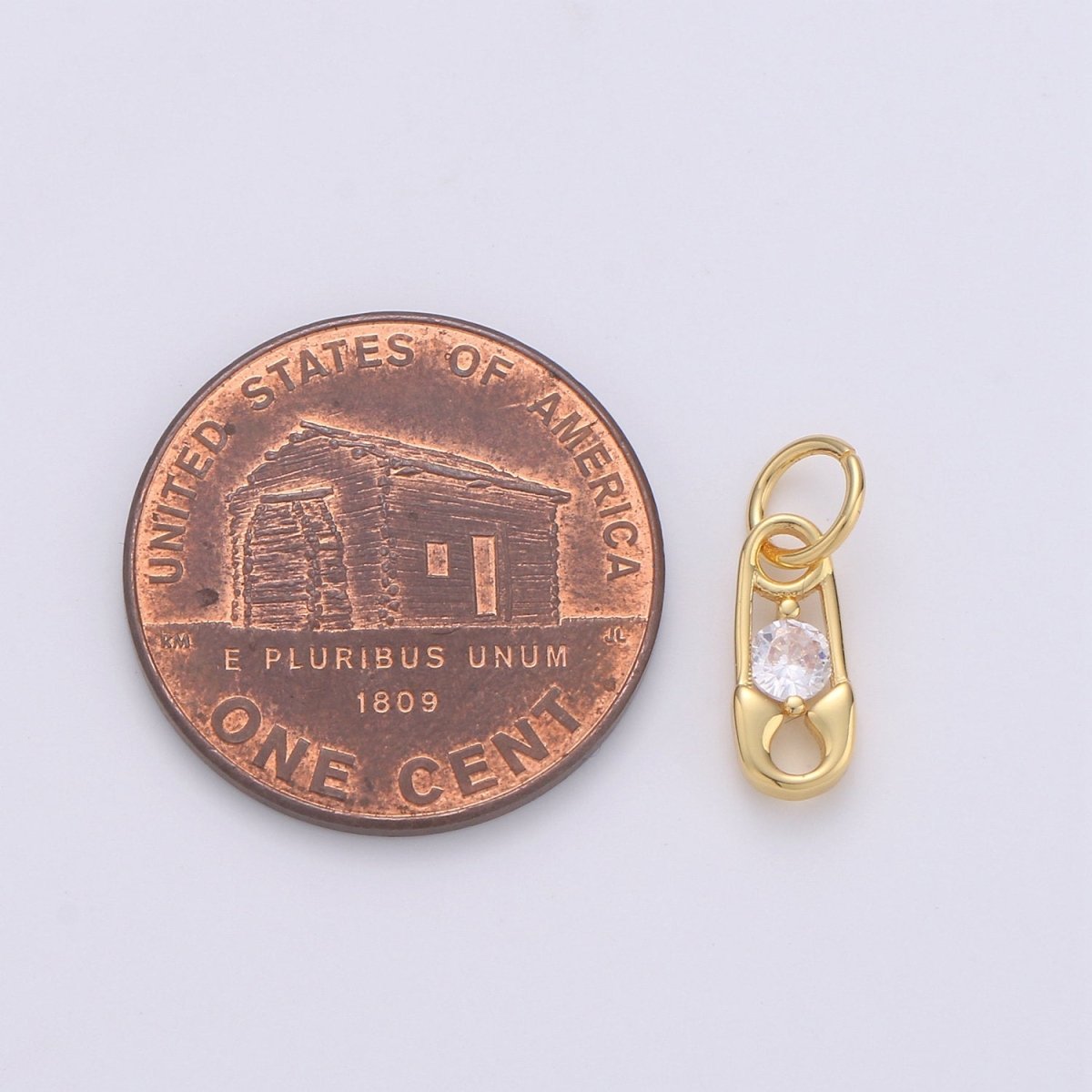 Mini Safety Pin Charm in 24K Gold Filled for Necklace Bracelet Earring Supply D-556 D-557 - DLUXCA