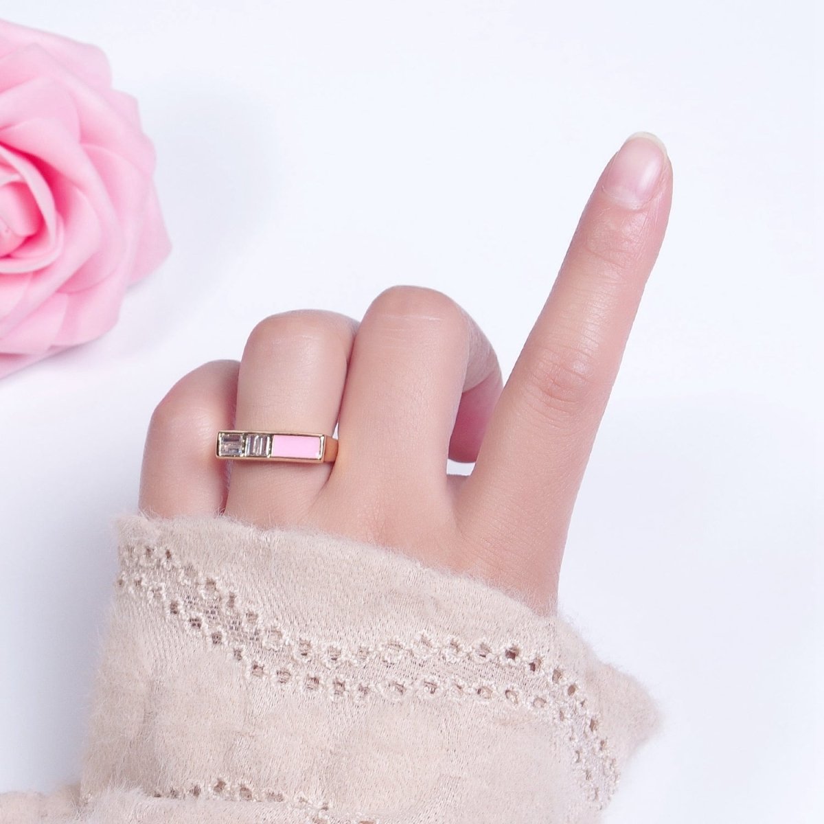 Minimalist Gold Baguette Cubic Zirconia Baguette & Enamel Flat Bar Adjustable Ring O-327 O-350 - DLUXCA