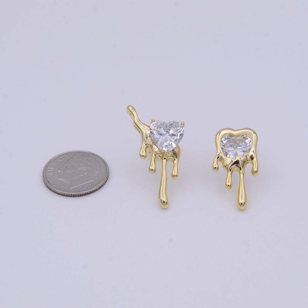 Minimalist Gold Dripping Heart Clear CZ Stud Earrings | Y-282 - DLUXCA