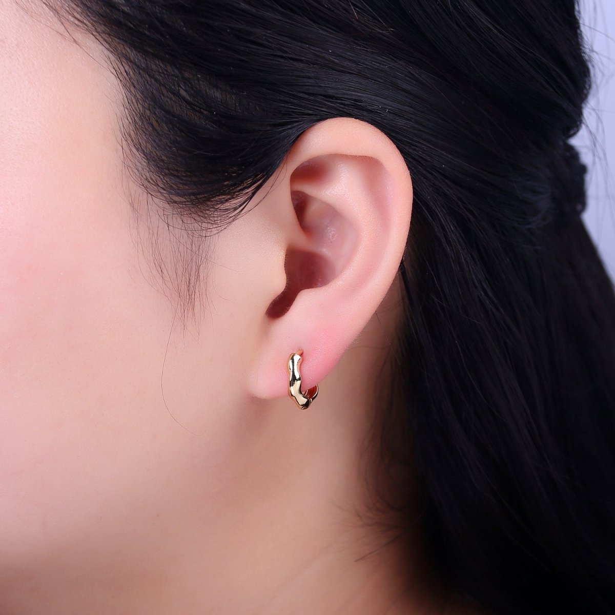 Minimalist Hammered Texture Gold Huggie Earring 11mm, 14mm Dainty gold Hoop V-095 V-096 - DLUXCA