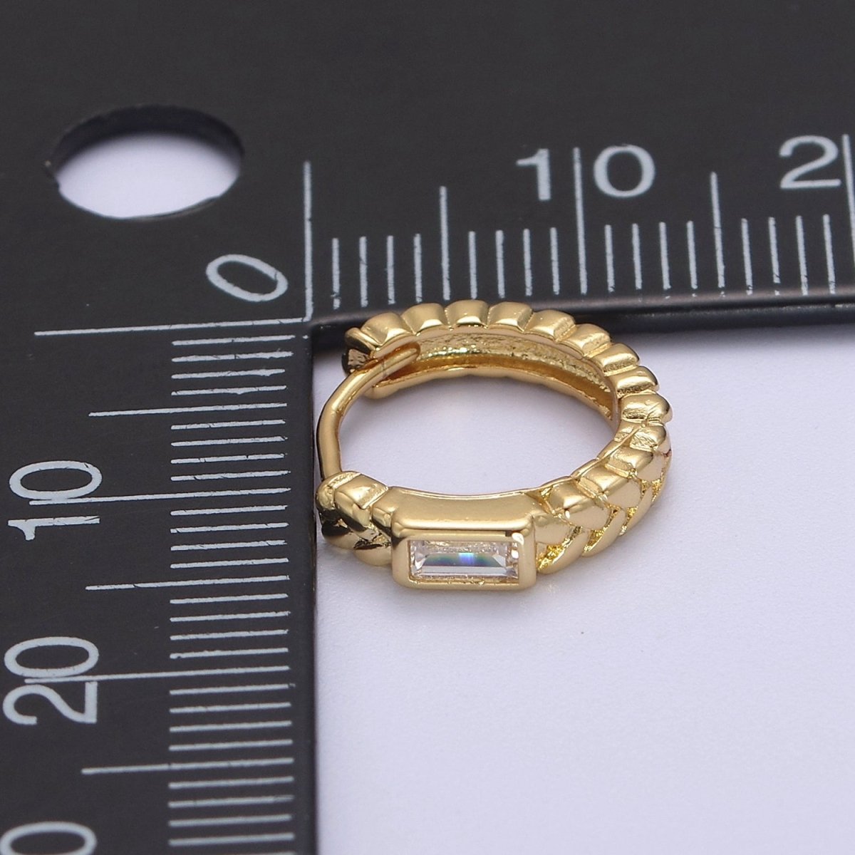 Minimalist Huggie Earring with Rectangle CZ V-141 - DLUXCA