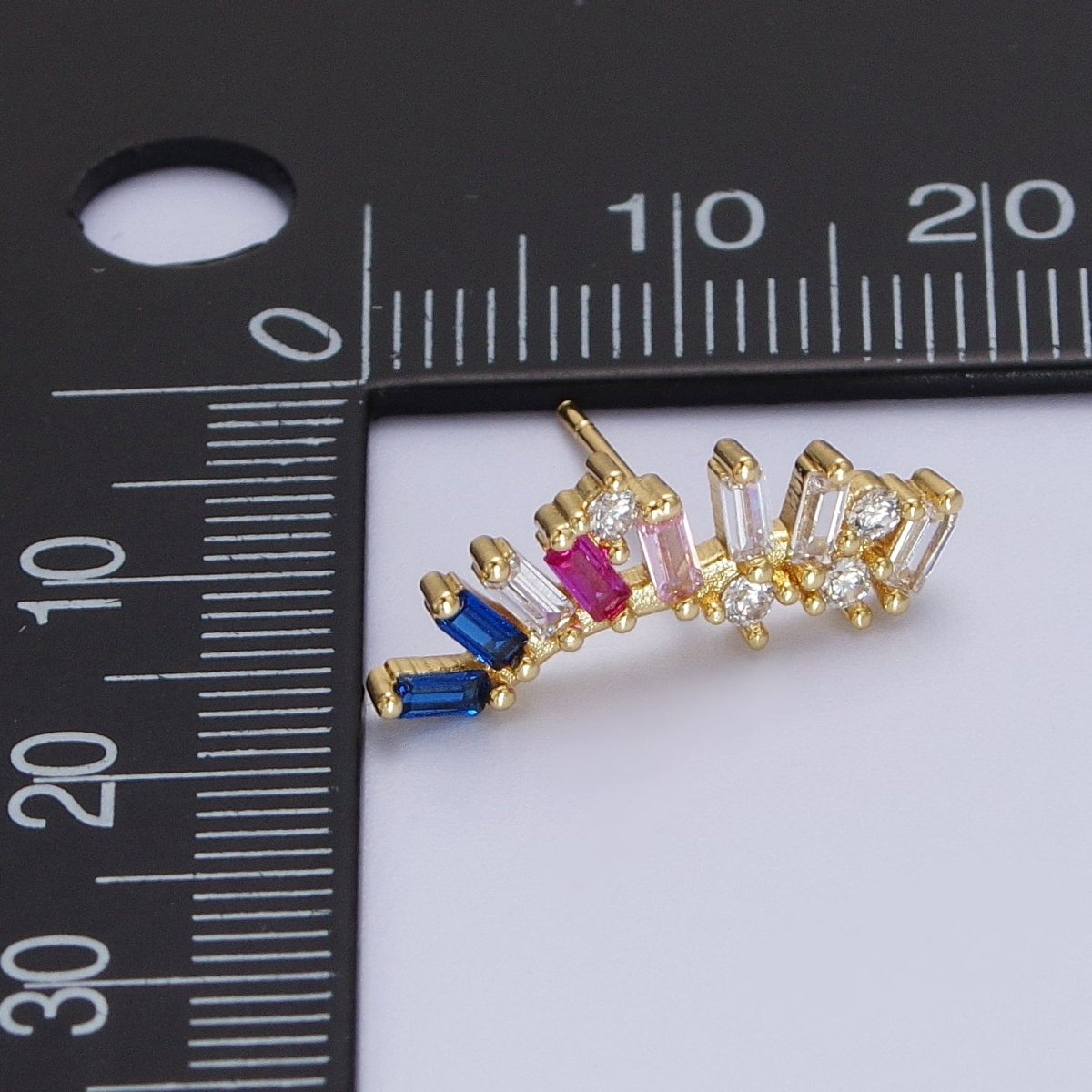 Minimalist Multicolor Baguette Geometric Shooting Star Gold Stud Earrings | Y-271 - DLUXCA