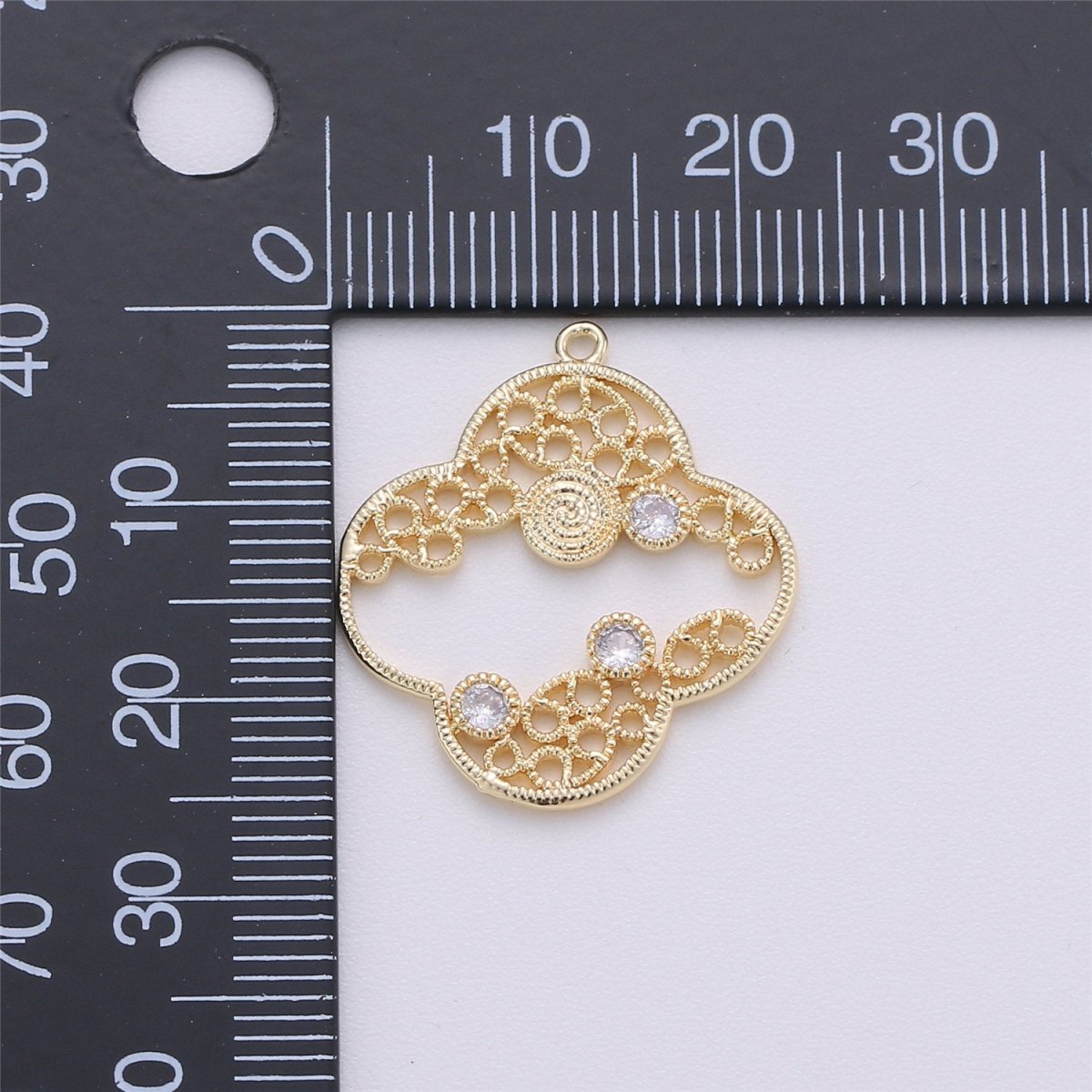 On Sale! CLEARANCE! Four Leaf Clover Charm in Rhodium White Gold with Cubic Zircon Pendant for Necklace Earring Jewelry Making inspired quatrefoil clover E-486 - DLUXCA