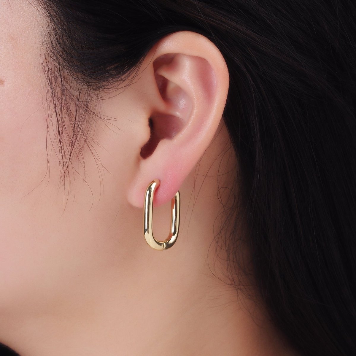 OS 14K Gold Filled 25mm Minimalist Oblong Hoop Earrings | AE520 - DLUXCA