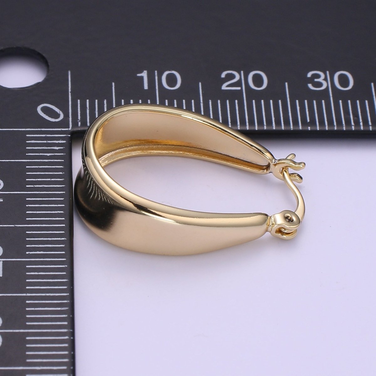 OS Gold chunky hoop earring 14k Gold Filled Earring hypoallergenic / gold hoop earrings / Bold hoops / thick hoop earrings for gift P-091 - DLUXCA