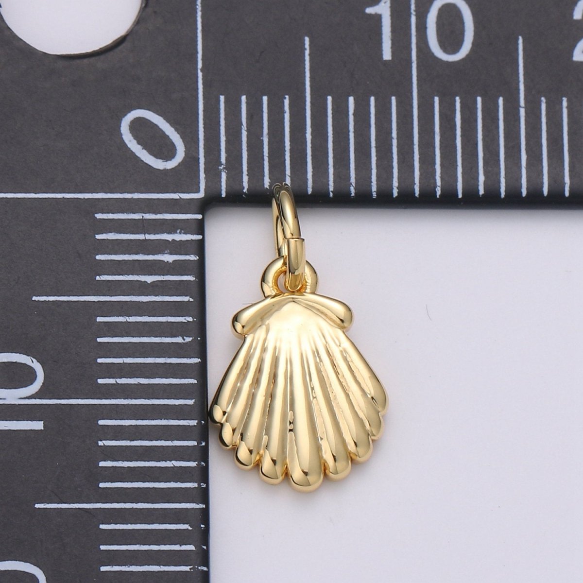 OS Tiny Shell Charm Gold Sea Shell Pendant for Bracelet Earring Necklace Component D-588 - DLUXCA