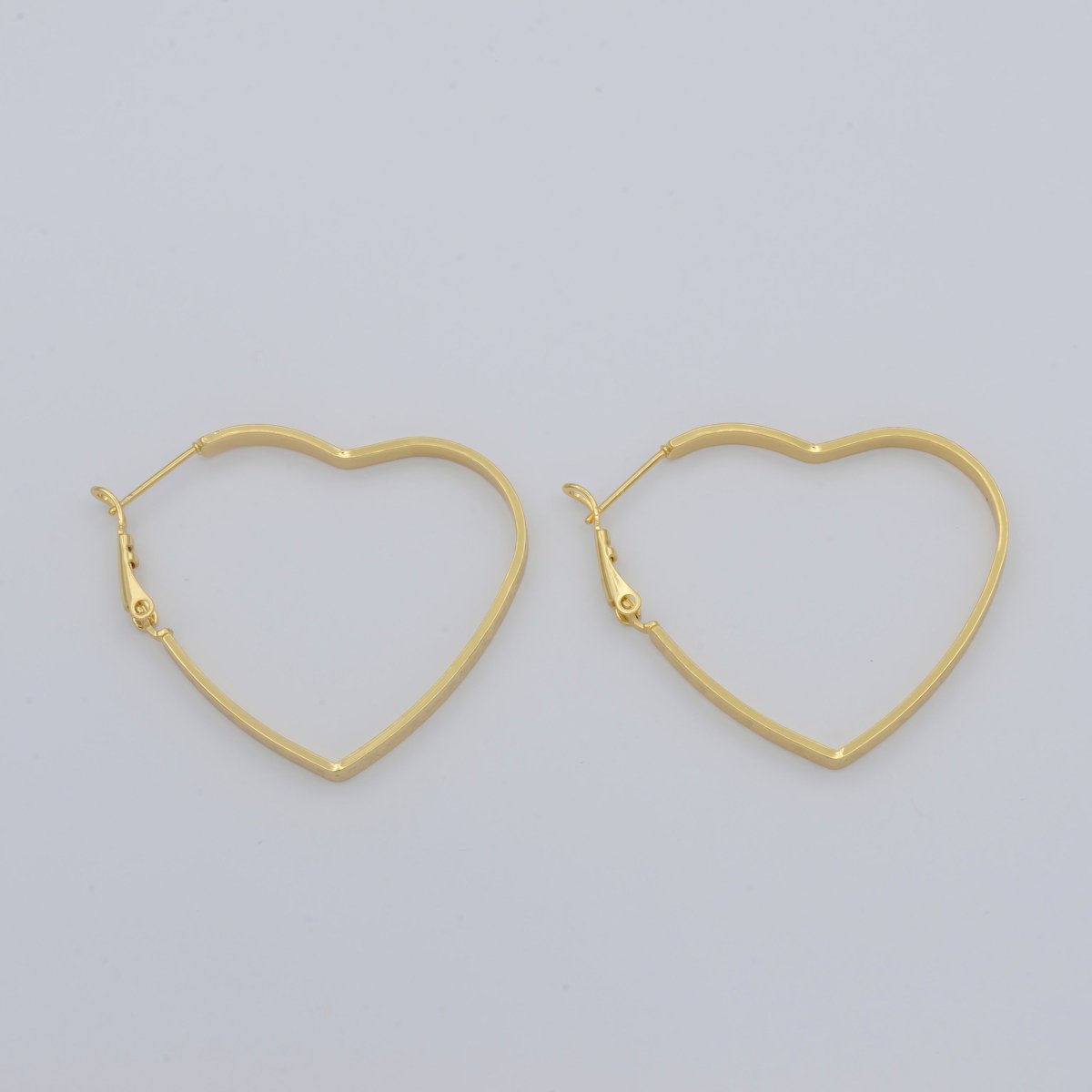 Simple Designated Golden Heart Huggies Earrings, Plain Gold Filled Tiny Geometric Love Heart Shape Casual Daily Wear Earring Jewelry P-098 P-099 P-100 - DLUXCA