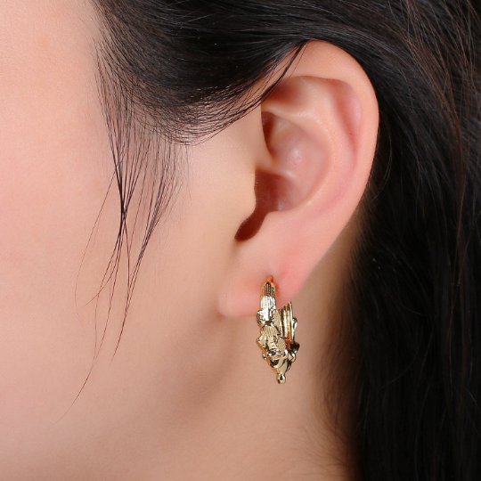 Spike hoop, 14k Gold Filled spike hoops, Small hoops earrings, Tiny hoops, Hoop earrings, Dainty hoops, Huggie hoops, Minimalist earrings Q-325 - DLUXCA