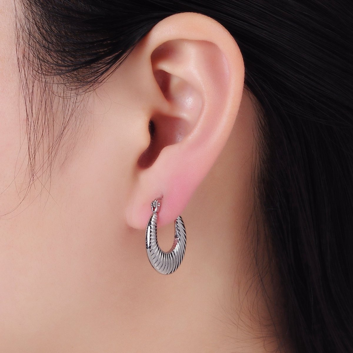 Stainless Steel 20mm Line-Textured Latch Hoop Earrings in Gold & Silver | AB1380 AB1381 - DLUXCA