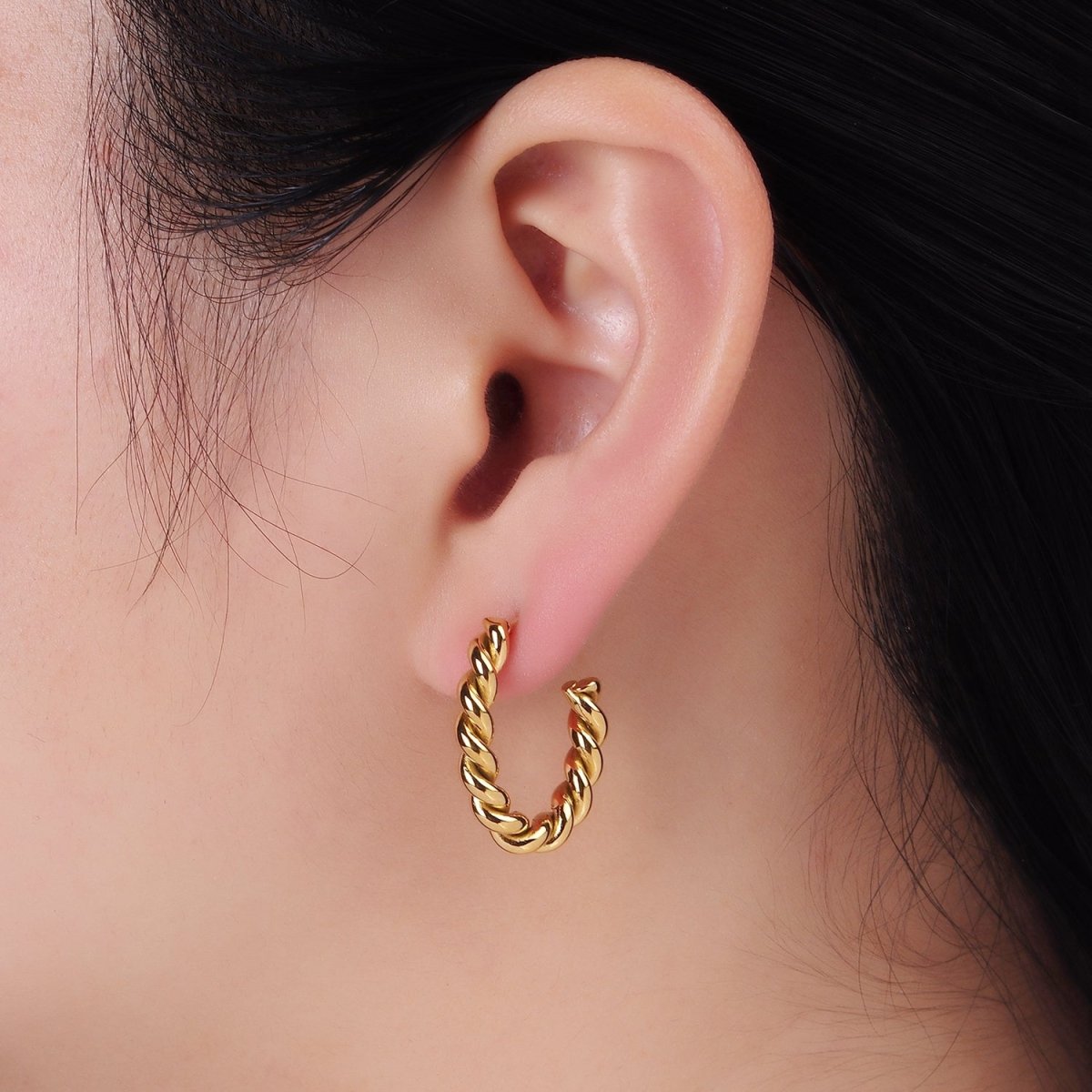 Stainless Steel 25mm Rope Croissant J-Shaped Hoop Earrings in Gold & Silver | P452 P453 - DLUXCA
