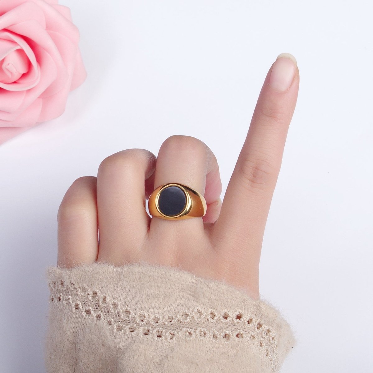 Stainless Steel Black Enamel Round Signet Ring in Gold & Silver | O-1681~O-1688 - DLUXCA