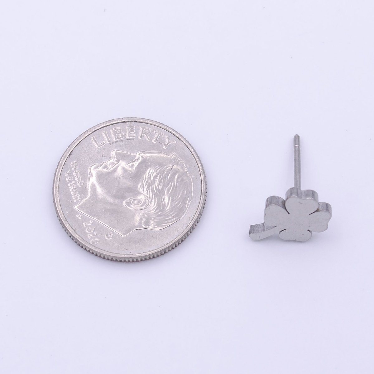 Stainless Steel Lucky Clover Leaf Quatrefoil Silver Stud Earrings | Y-244 - DLUXCA