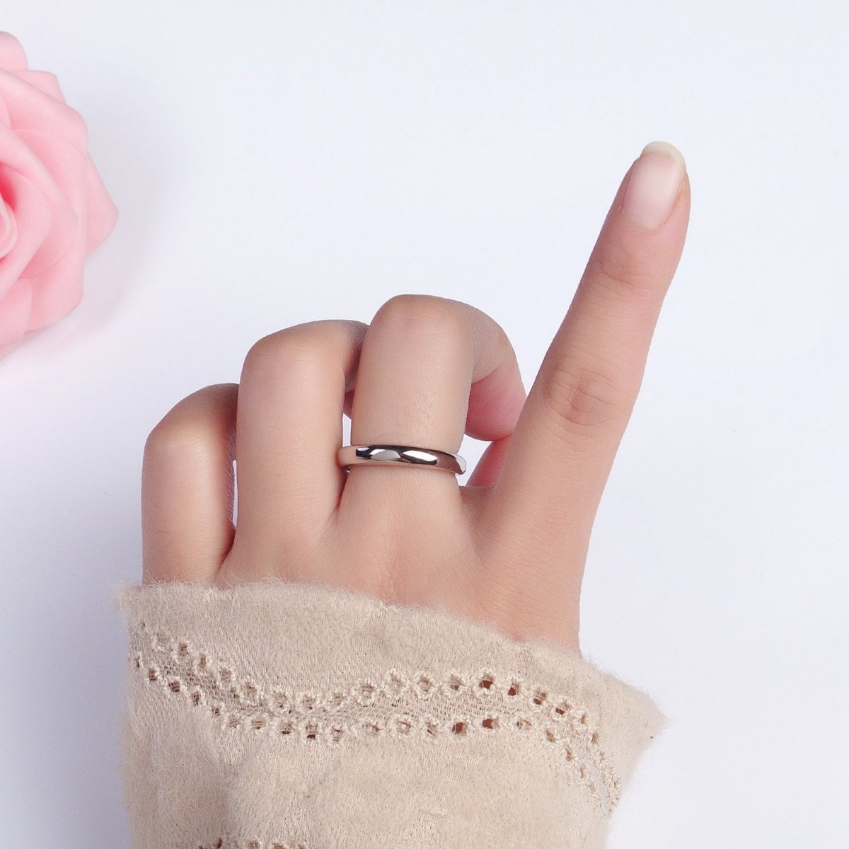 Stainless Steel Minimalist Thin Band Ring in Gold & Silver | O-1709~O-1716 - DLUXCA