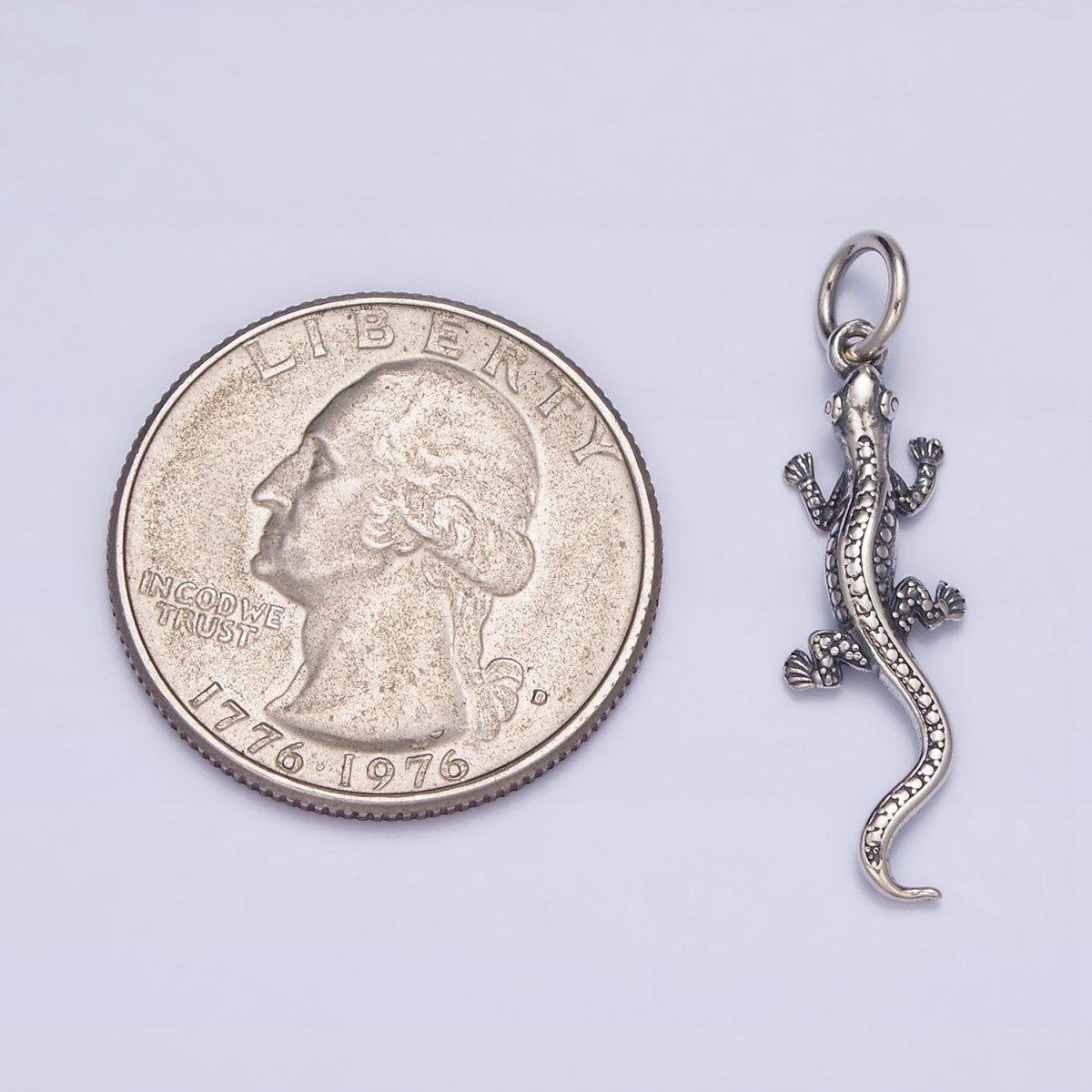 Sterling Silver S925 Pet Dotted Scale-Textured Lizard Gecko Pet Animal Charm | SL-293 - DLUXCA