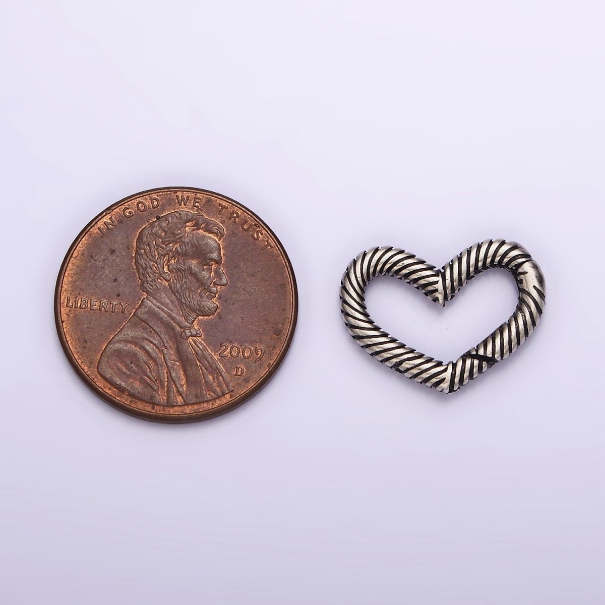 Textured Clasp Antique Silver S925 Sterling Silver Hinged Heart Push Gate Ring Clasp Charm Pendants Interchangeable Connectors SL-309 - DLUXCA