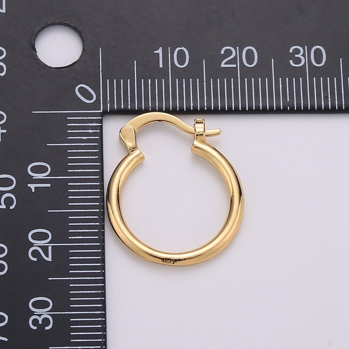 Tube Hoops Gold, 20mm Gold Hoops, Large Gold Hoop Earrings, Hollow Hoop Earrings, Chunky Hoops, Light Hoops for Every Day Wear Q-228 - DLUXCA