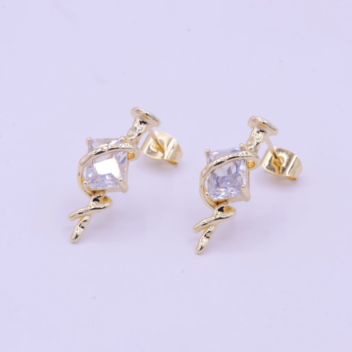 Unique Emerald Cut CZ Gold Stud Earring Drop Stud Earring Q-041 - DLUXCA