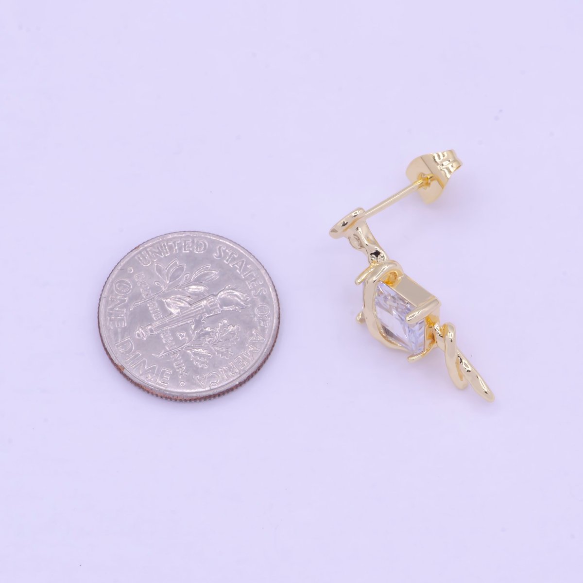 Unique Emerald Cut CZ Gold Stud Earring Drop Stud Earring Q-041 - DLUXCA