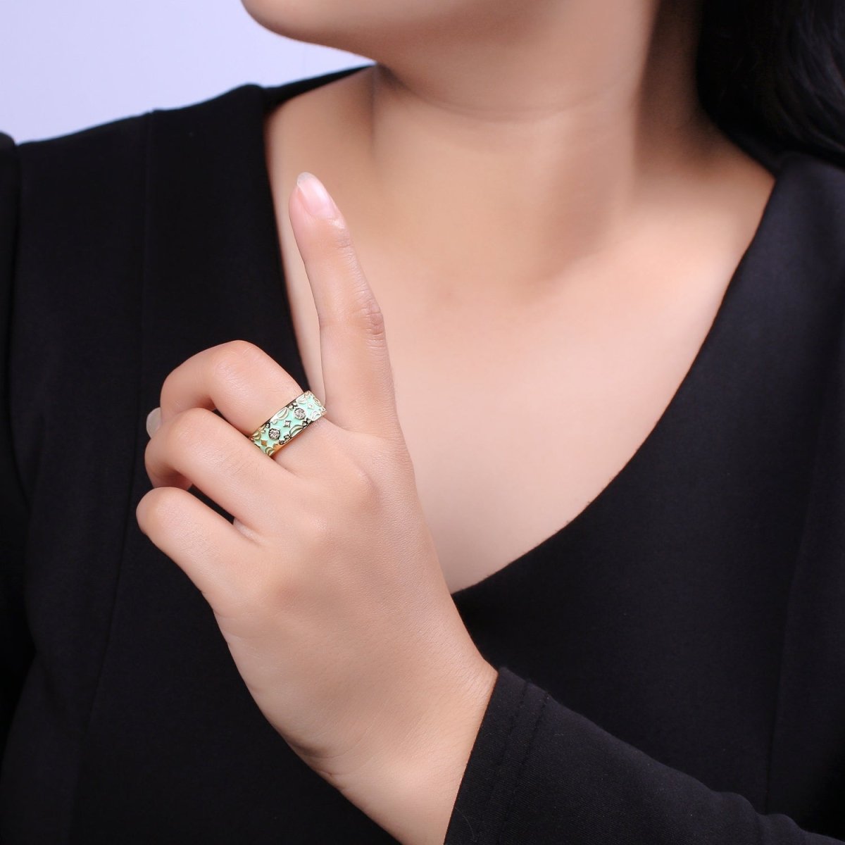 Vintage Enamel Victorian Ring in Black White Green Pink U-185 ~ U-188 - DLUXCA