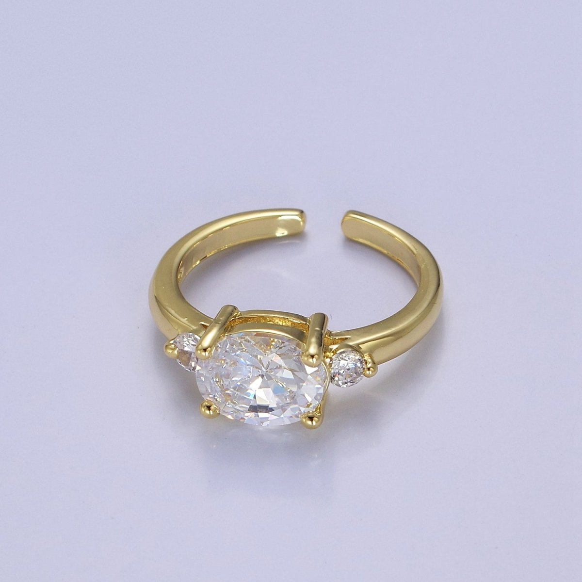 Vintage Solitaire Oval Clear CZ Stones Ring Size 7 Open Adjustable Jewelry O-2168 - DLUXCA