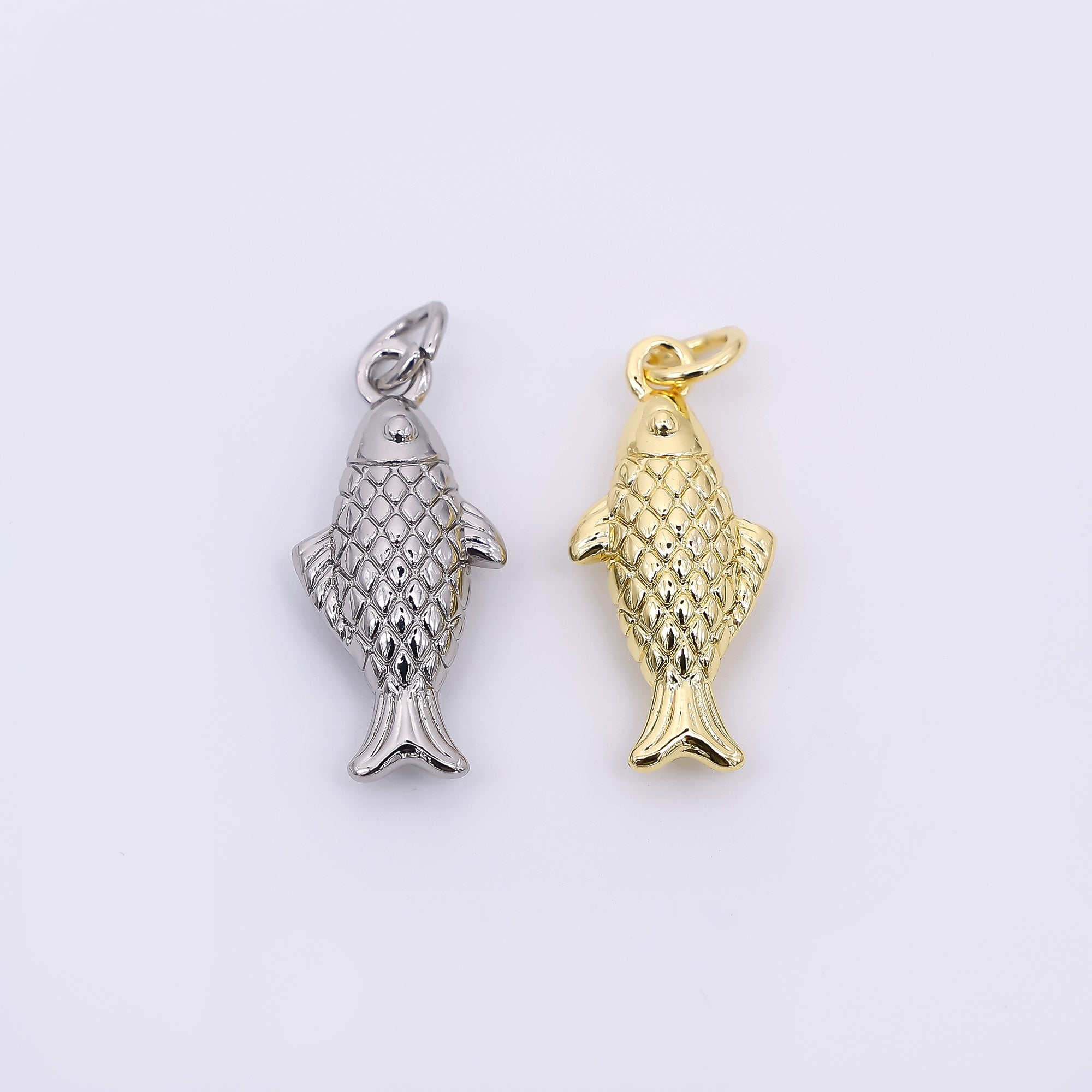 24K Gold Filled 20mm Ocean Fish Animal Charm in Gold & Silver | AH-583