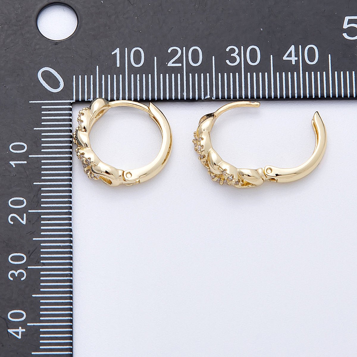 14K Gold Filled 15.5mm Micro Paved CZ Curb Chain Cartilage Huggie Earrings | Earrings - 00171 - DLUXCA
