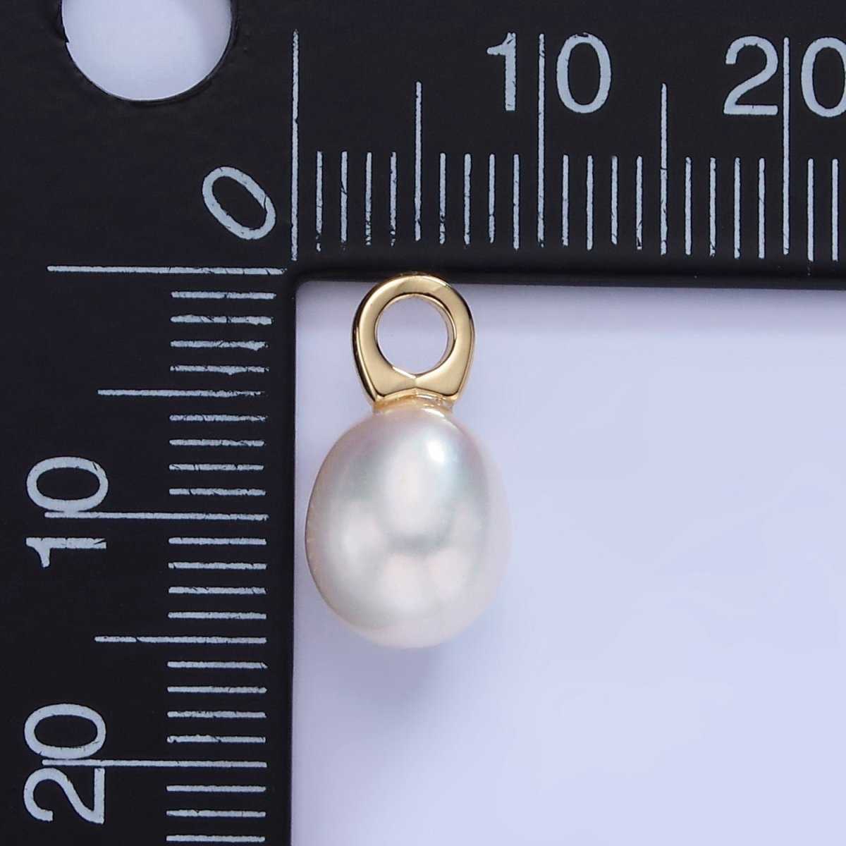 14K Gold Filled 15mm Shell Pearl Drop Pendant | P1745 - DLUXCA