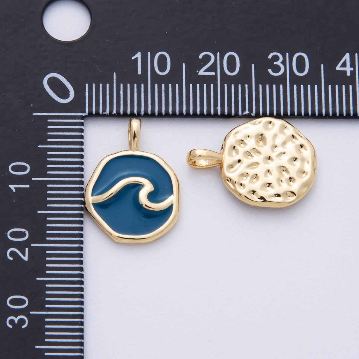 14K Gold Filled 18.7mm Blue Ocean Sea Round Pendant | Charms - 00099 - DLUXCA
