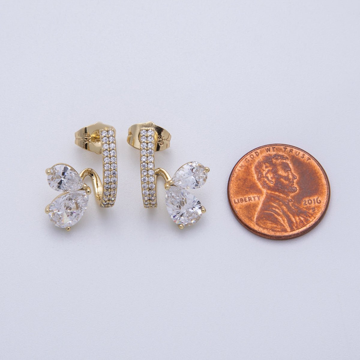 14K Gold Filled 20mm Micro Paved CZ Teardrop Claw Stud Earrings Set | Earrings - 00028 - DLUXCA