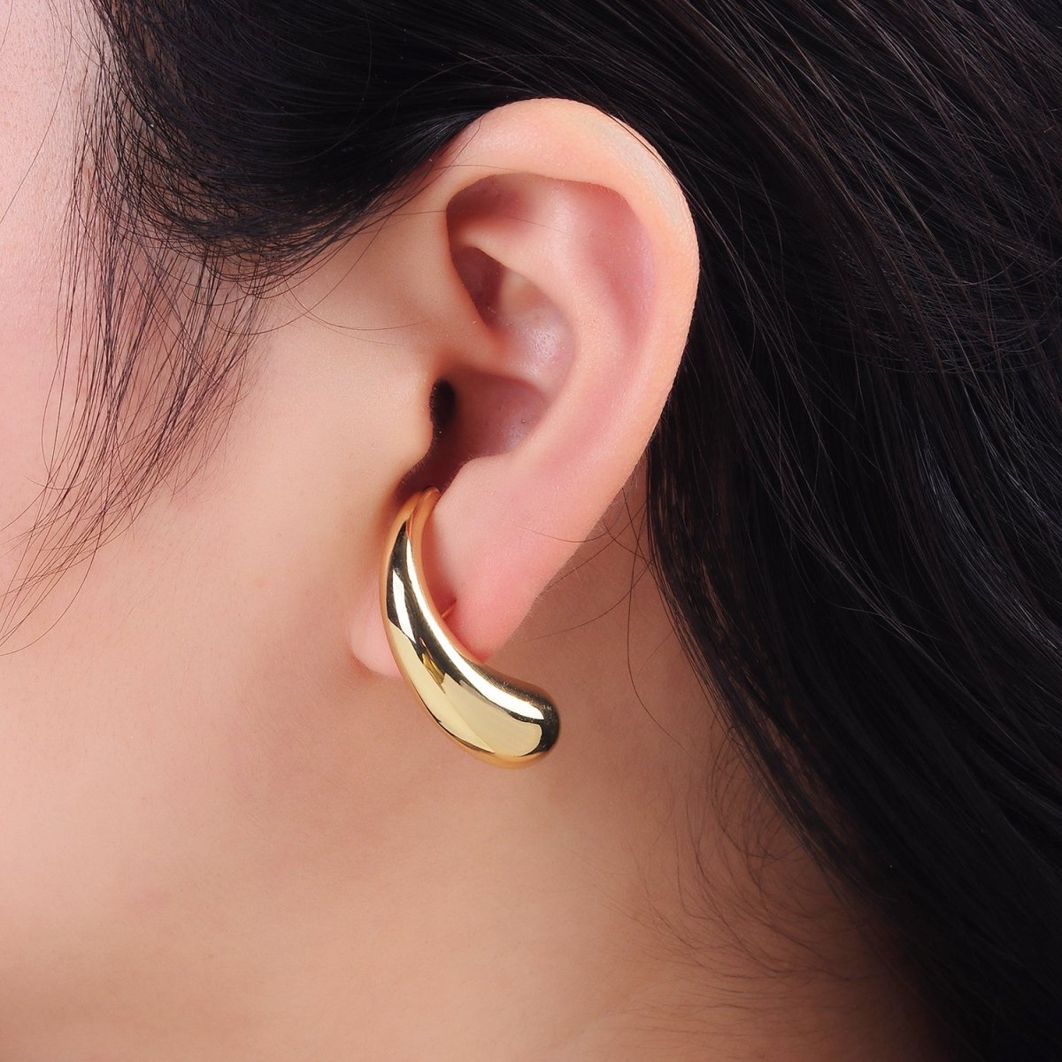 14K Gold Filled 30mm Teardrop Ear Hook Stud Earrings | P517 - DLUXCA