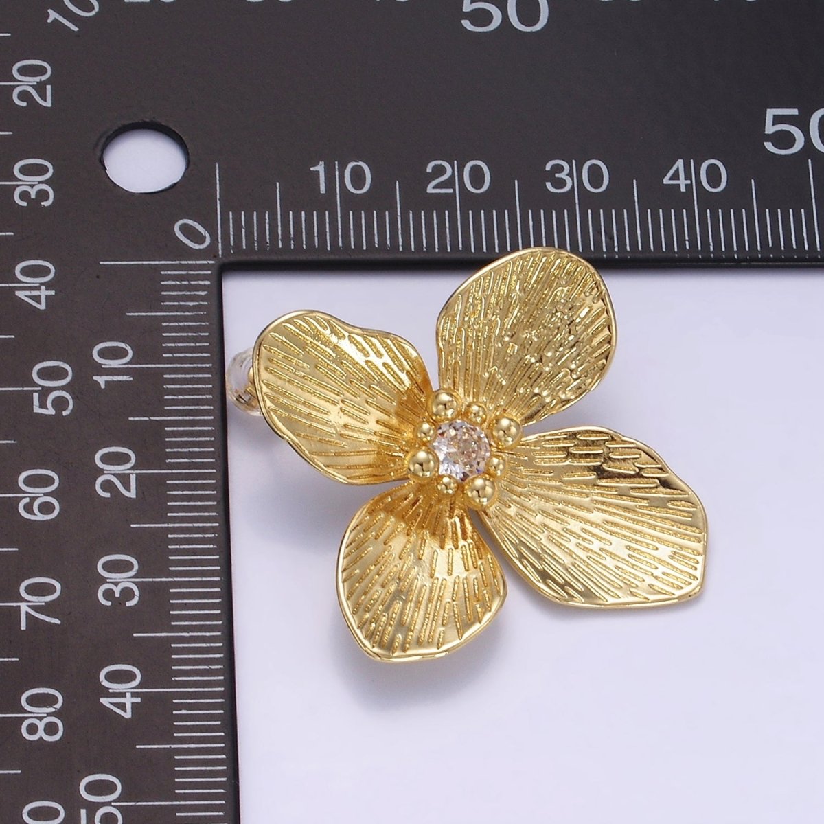 14K Gold Filled 40mm Clear CZ Line-Textured Flower Stud Earrings | P507 - DLUXCA