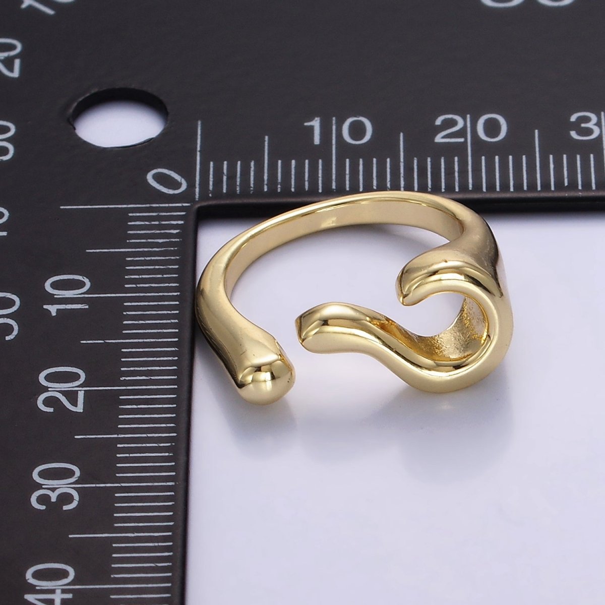 14K Gold Filled Geometric Curved Band Wrap Ring | O416 - DLUXCA