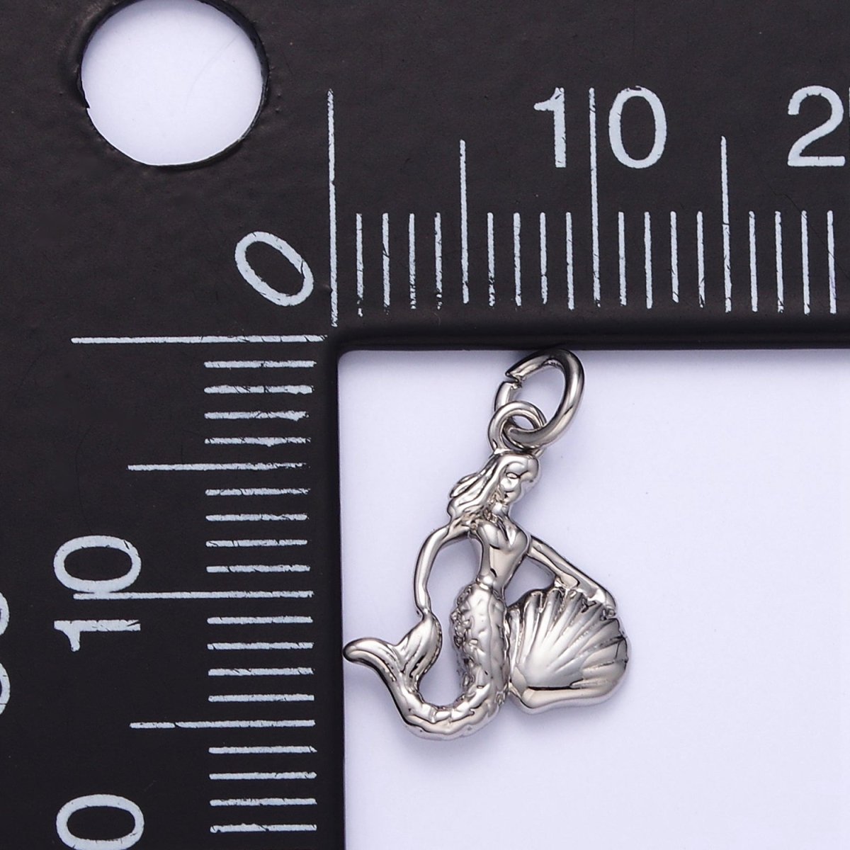 14K Gold Filled Mini Mermaid Clam Sea Shell Add - On Charm in Gold & Silver | AG230 AG839 - DLUXCA