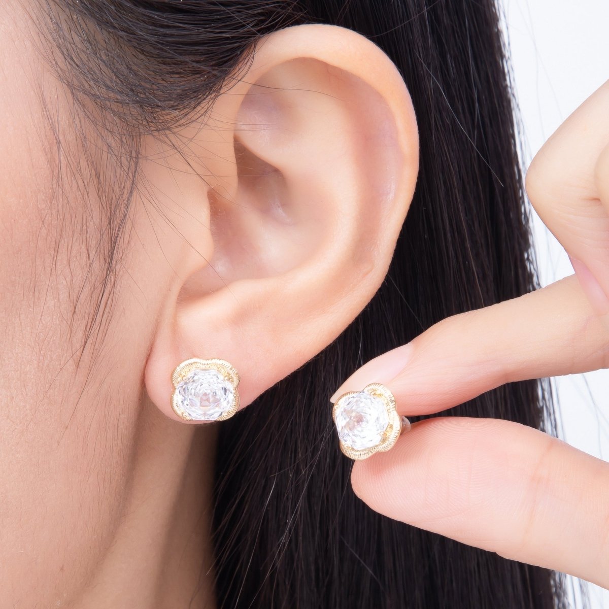 16K Gold Filled 11.5mm Clear CZ Hexagon Ribbed Flower Stud in Gold & Silver | Earrings-00767 Earrings-00768 - DLUXCA