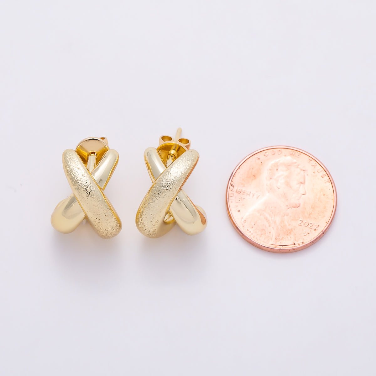 16K Gold Filled 15mm X Claw Double Band Textured C-Shaped Hoop | Earrings-00786 - DLUXCA