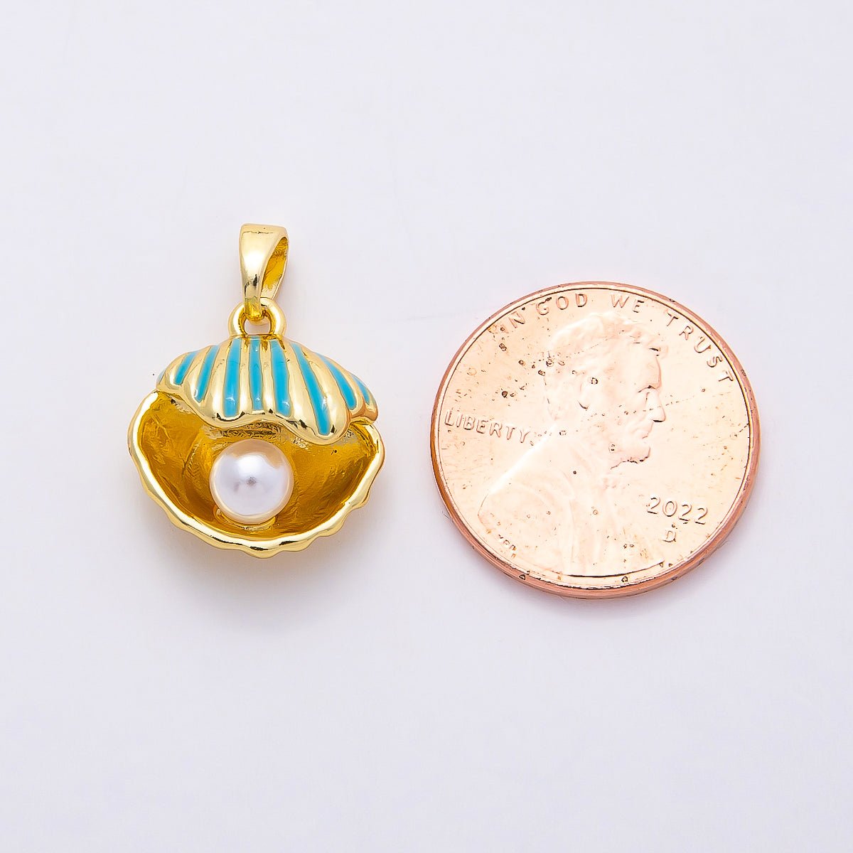 16K Gold Filled 16mm Blue Enamel Shell Pearl Clam Shell Pendant | Charms - 00809 - DLUXCA