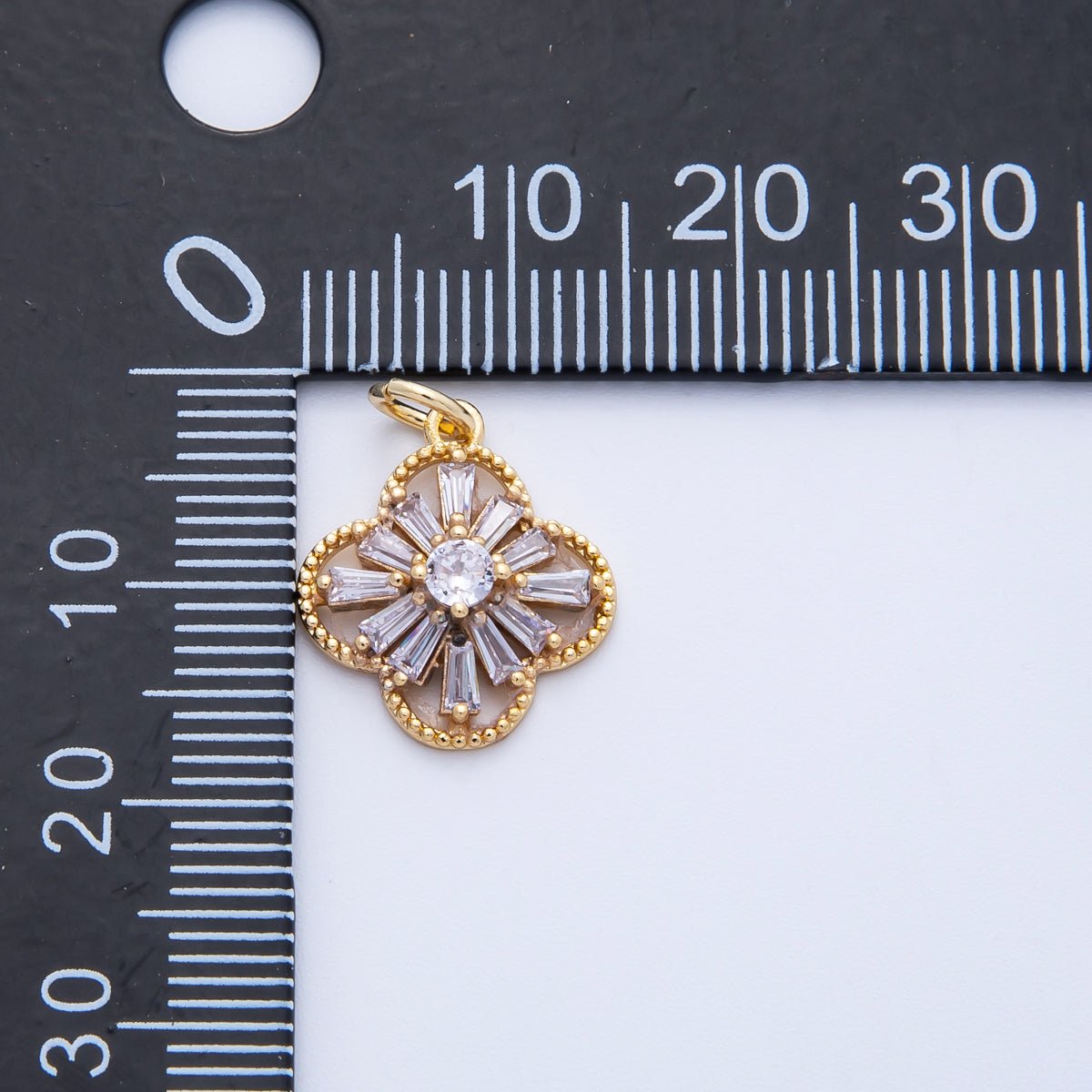 16K Gold Filled 16mm Clear Baguette CZ Four Leaf Clover Flower Charm | Charms - 00357 - DLUXCA