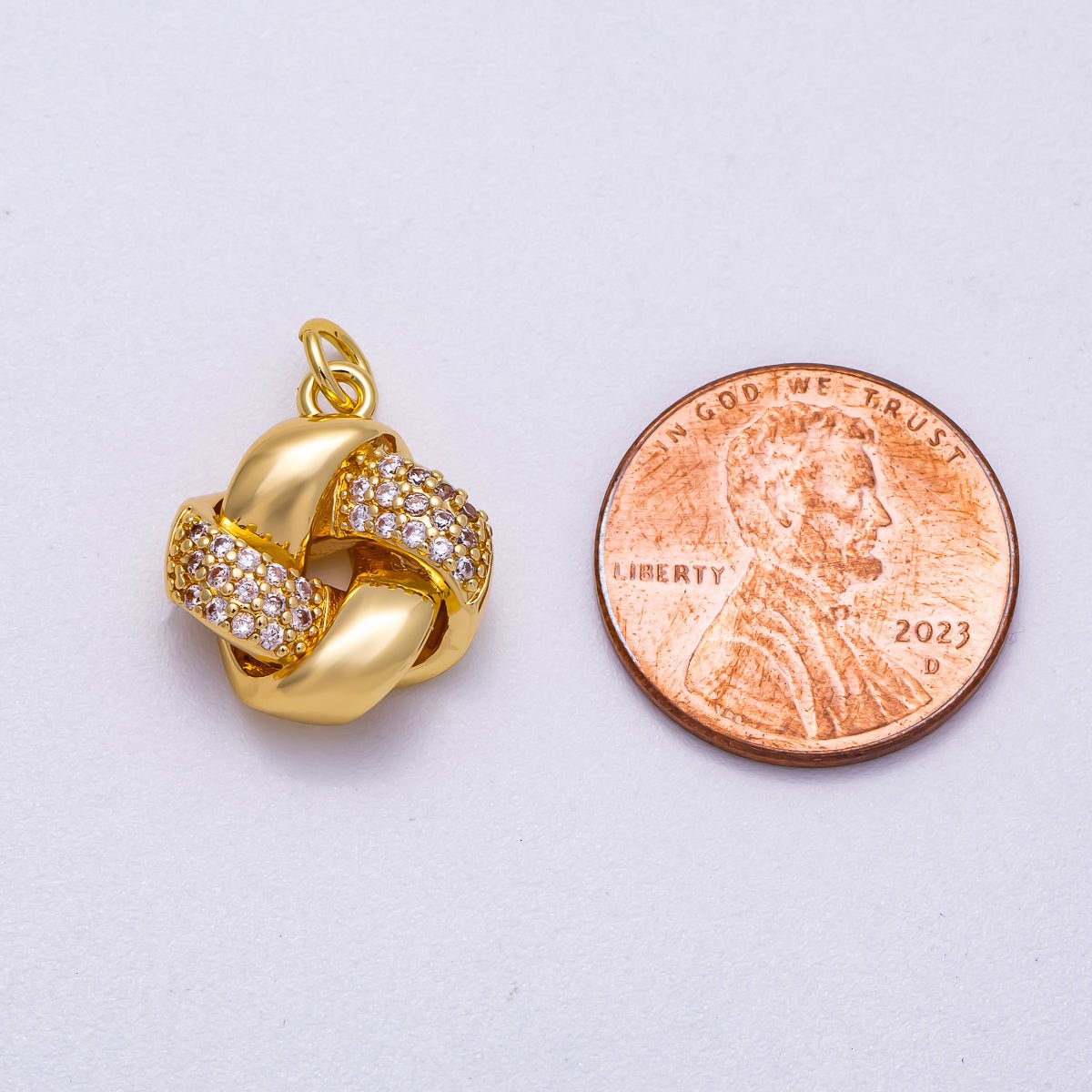 16K Gold Filled 17mm Micro Paved CZ Geometric Knot Round Charm | Charms - 00576 - DLUXCA