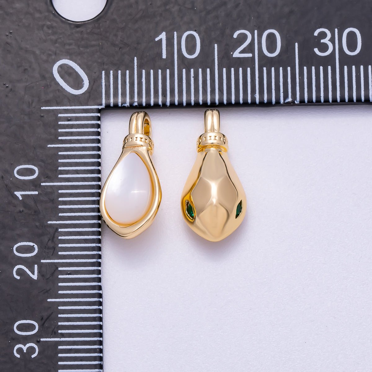 16K Gold Filled 17mm White Shell Pearl Teardrop Bezel Charm | Charms - 00638 - DLUXCA