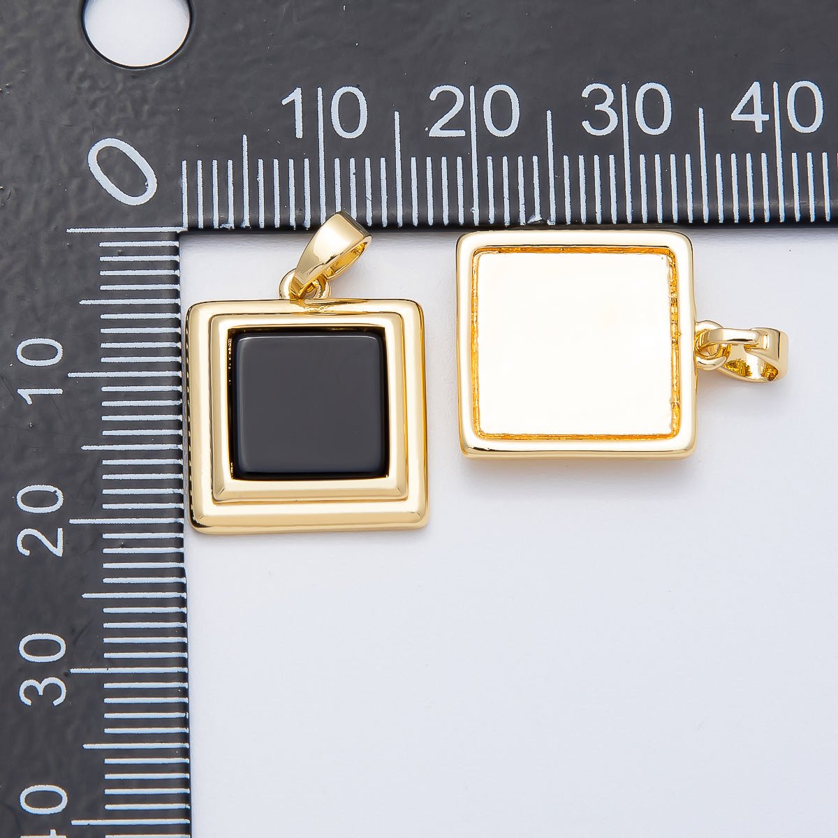 16K Gold Filled 18mm Black Bezel Square Pendant | Charms - 00480 - DLUXCA