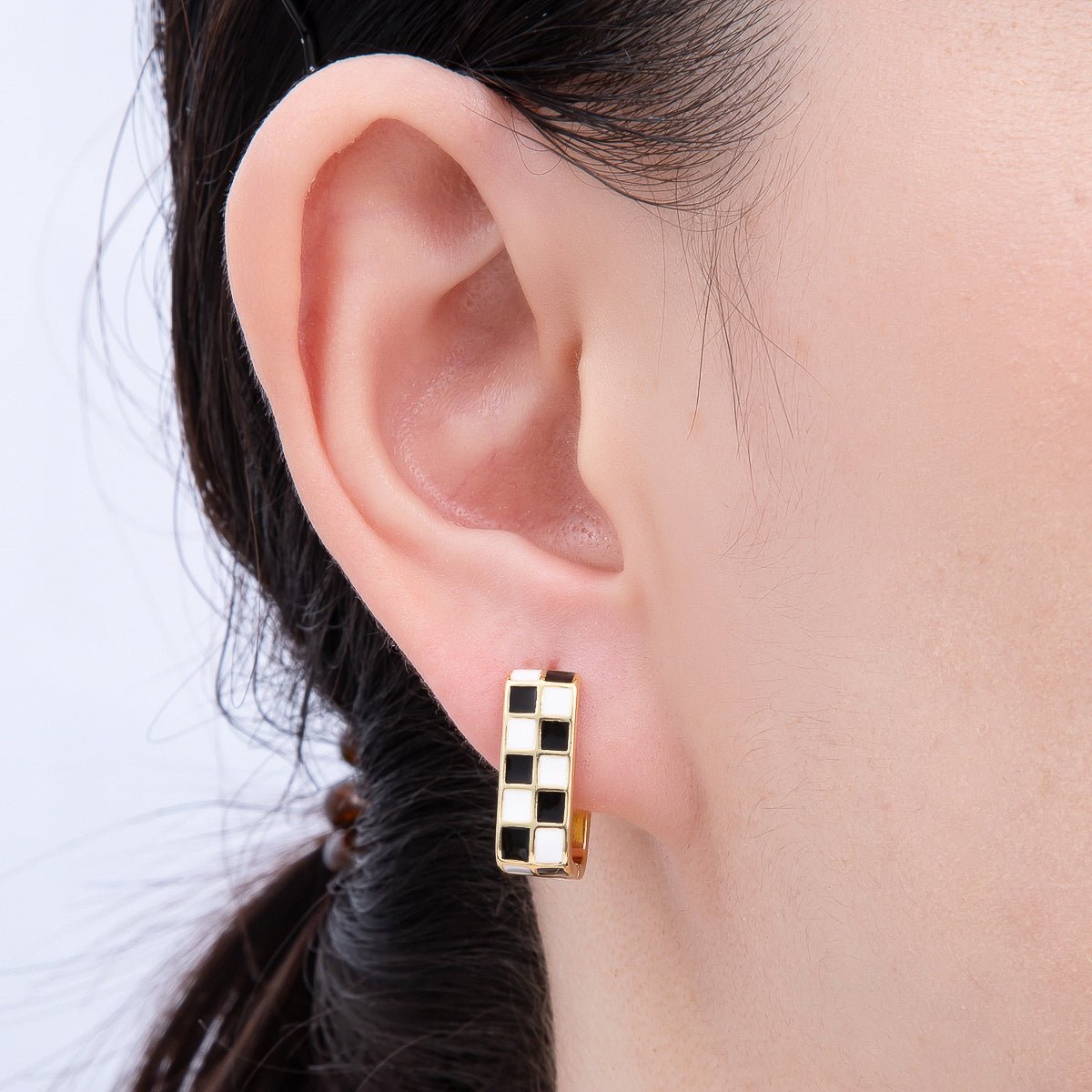 16K Gold Filled 18mm Checkered Enamel Square Huggie Earrings | Earrings - 00309 ~ Earrings - 00314 - DLUXCA