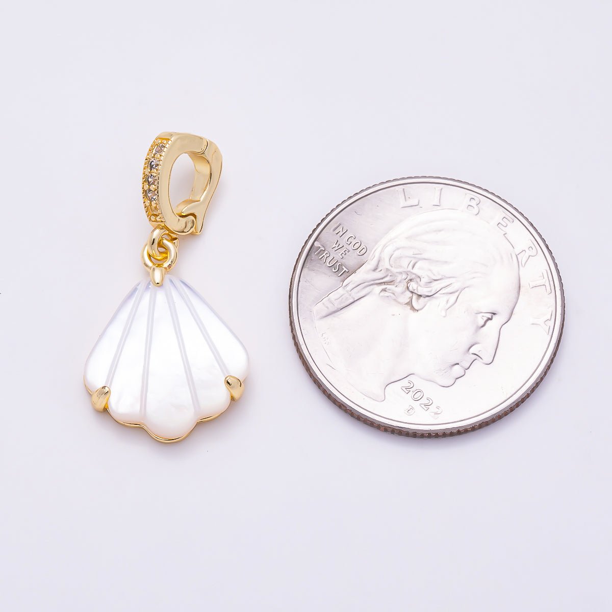 16K Gold Filled 18mm Clam Sea Shell Pearl Micro Paved CZ Snap Latch Bail Pendant | Charms-02018 - DLUXCA