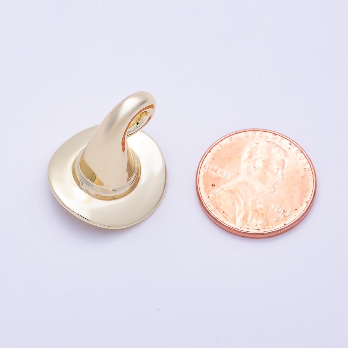 16K Gold Filled 18mm Minimalist Halloween Witch Hat 3D Multidimensional Pendant | Charms-01486 - DLUXCA