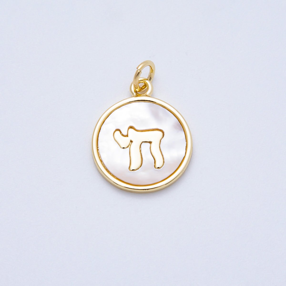 16K Gold Filled 18mm Shell Pearl Letter "Chai" Jewish Medallion Charm | Charms - 00657 - DLUXCA