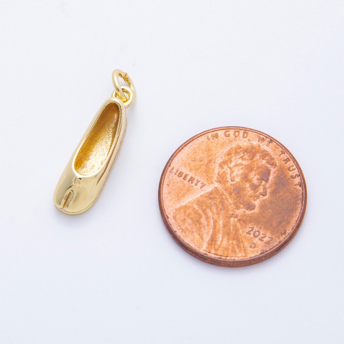 16K Gold Filled 18mm Split Toe Mary Jane Flat Shoes 3D Multidimensional Charm | Charms - 00206 - DLUXCA