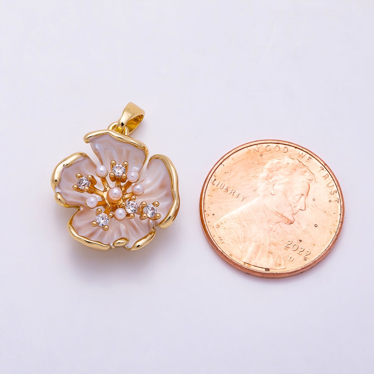 16K Gold Filled 18mm White Blue Enamel Shell Pearl Beaded Blooming Floral Pendant | Charms-01937 - Charms-01939 - DLUXCA