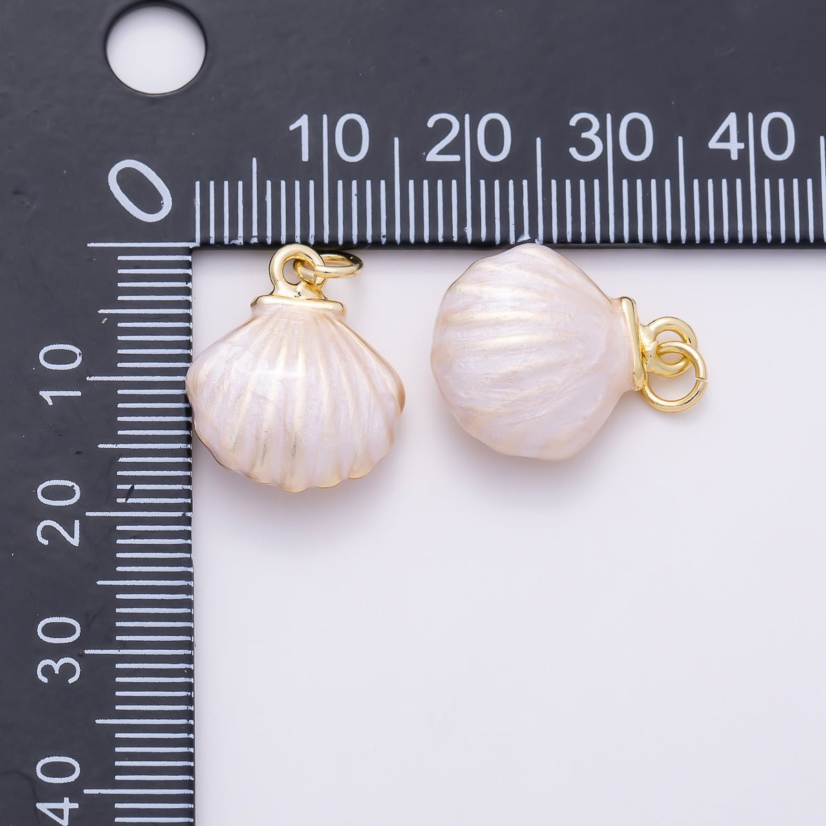 16K Gold Filled 19mm Iridescent Mother of Pearl Enamel Scallop Shell Charm | Charms-01655 - DLUXCA