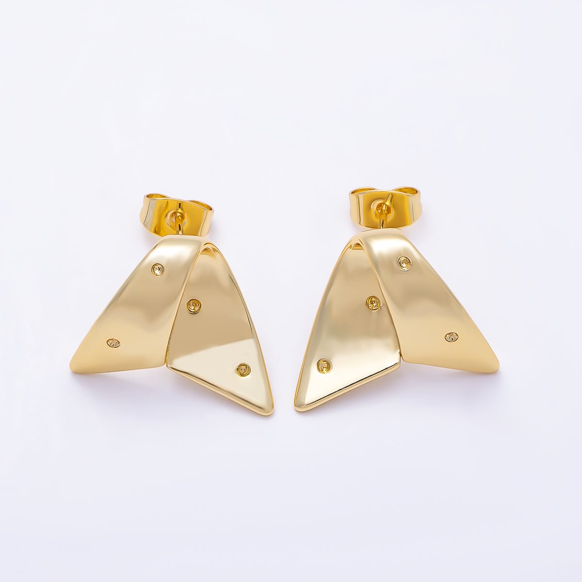 16K Gold Filled 19mm Modern Curved Geometric Folded Ribbon Stud Earrings | Earrings-00819 - DLUXCA