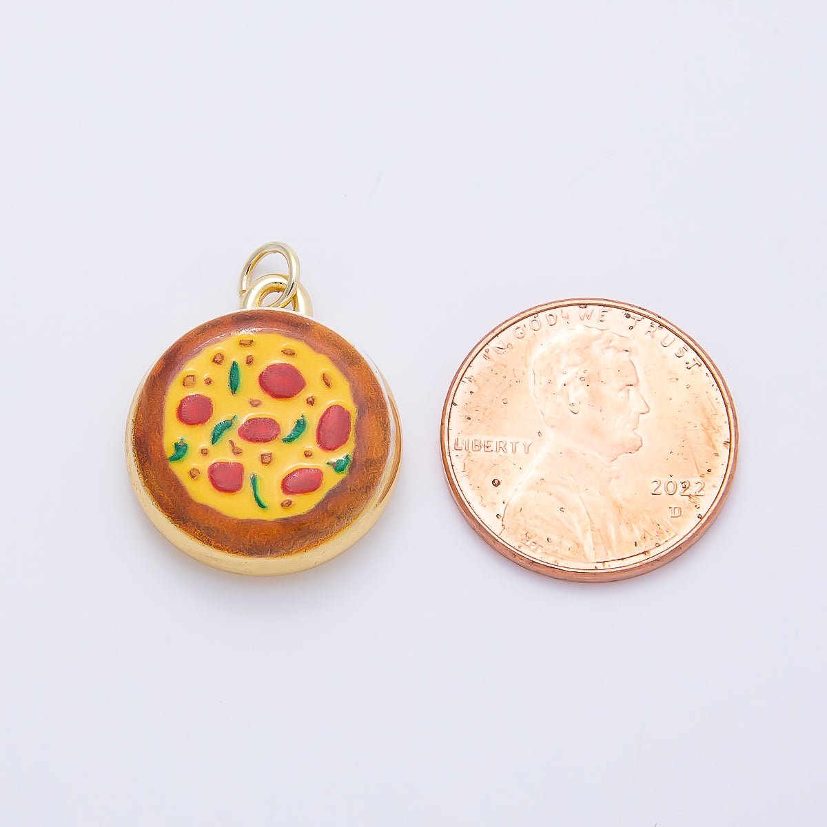 16K Gold Filled 20mm Pepperoni Pizza Enamel Round Charm | Charms-01243 - DLUXCA