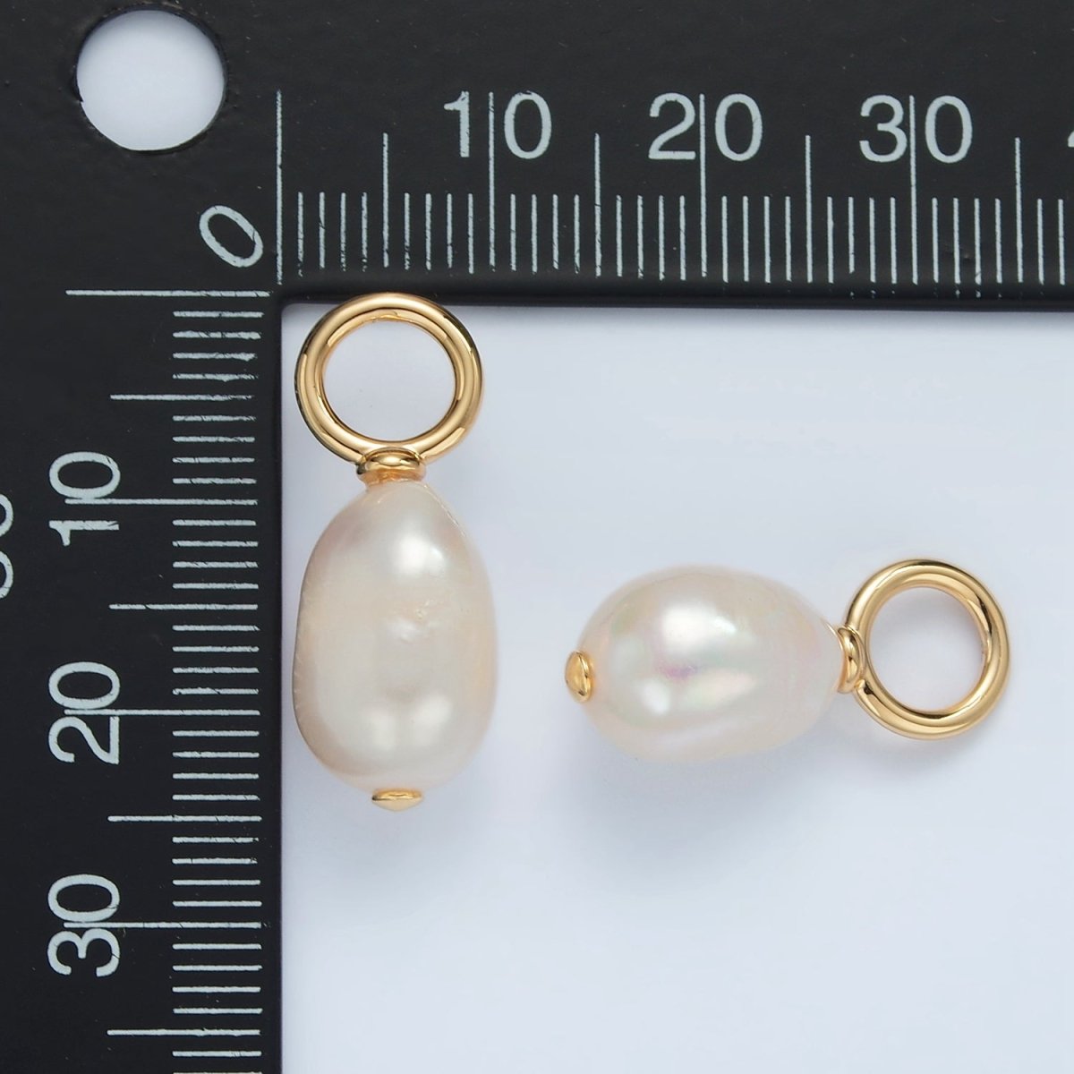 16K Gold Filled 20mm White Freshwater Pearl Drop Pendant | P1862 - DLUXCA